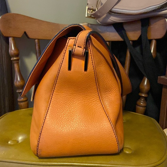 Fendi Big mamma forever leather baguette flap bag orange🍊black gold enamel - Picture 3 of 16